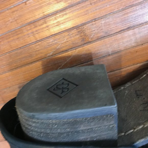 Donald J. Pliner Equestrian Boot 6 1/2 M - Picture 7 of 10